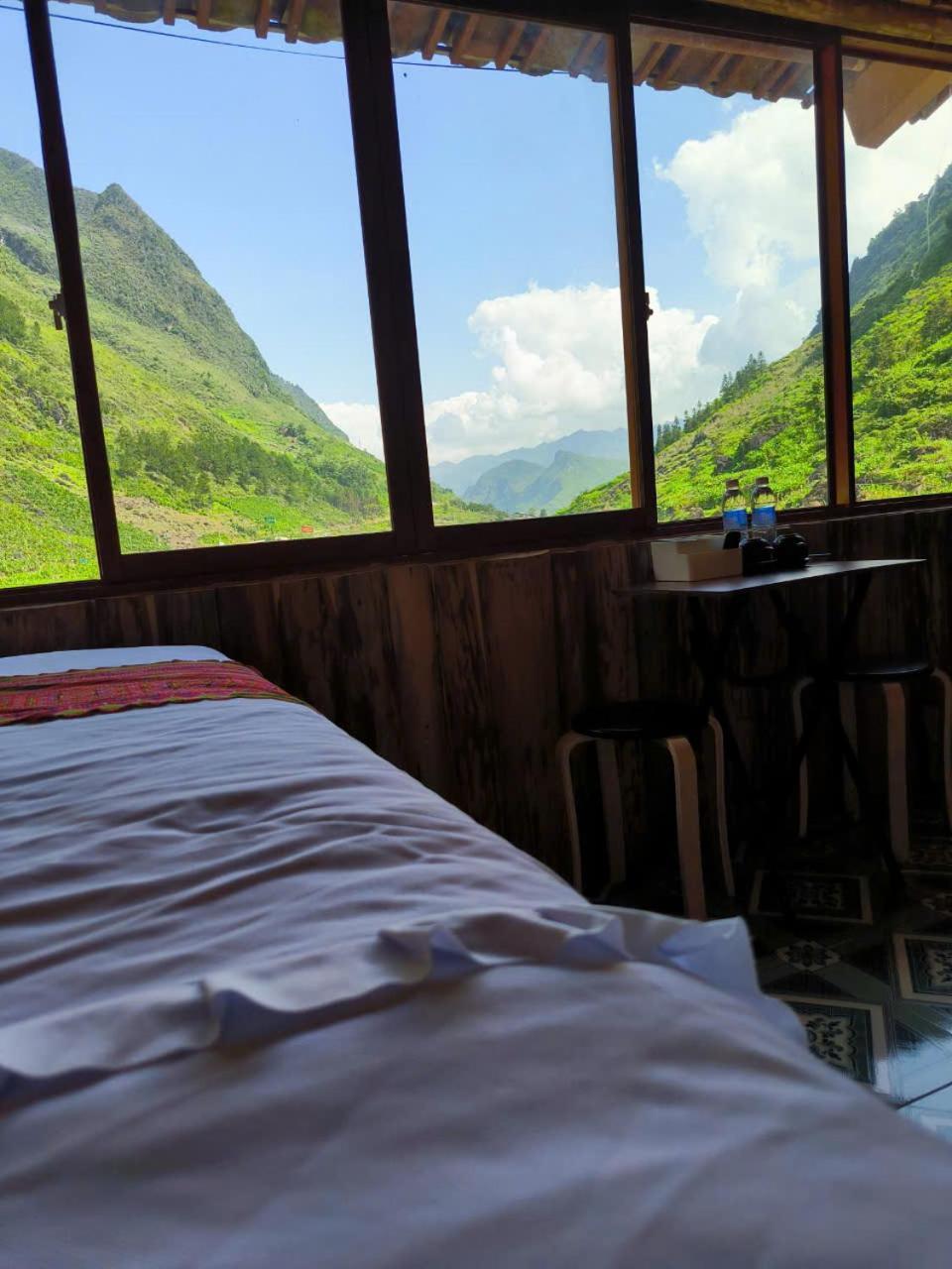 Xúa Vừ Homestay Meo Vac Exterior foto