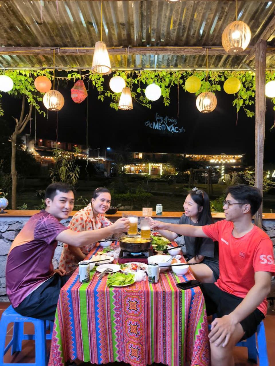 Xúa Vừ Homestay Meo Vac Exterior foto
