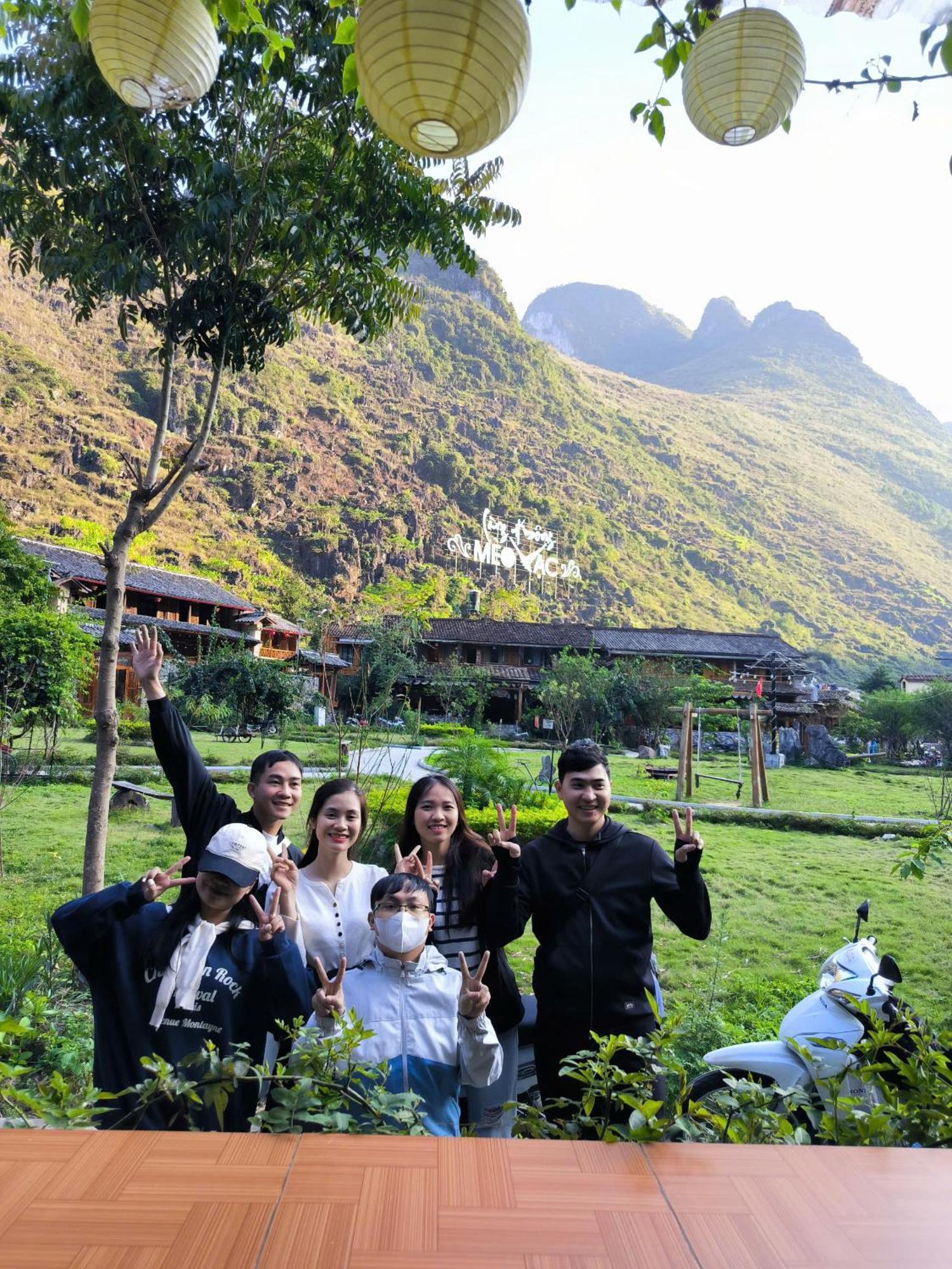 Xúa Vừ Homestay Meo Vac Exterior foto